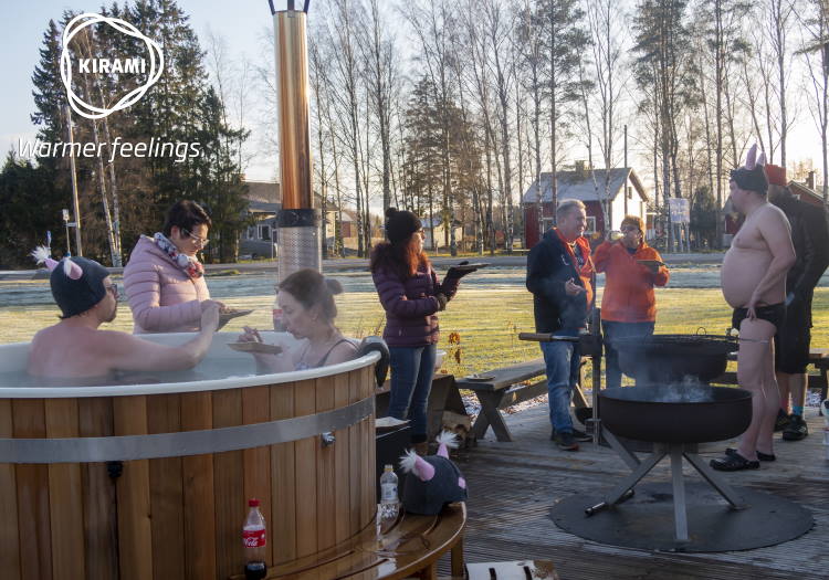 En automne, Ville et Janne ont sont venu visiter l'usine de Kirami pour se rappeler leur aventure | Kirami