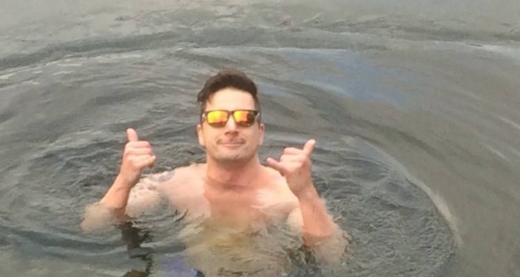 Jarno on innostunut avantouinnista ja suunnittelee tällä hetkellä tekevänsä meille kylmävesialtaan, ehkä Kiramin paljusta!Jarno s'intéresse à la natation dans l'eau gelée et prévoit actuellement de faire un bassin d'eau froide chez nous, peut-être avec un bassin Kirami ! | Kirami