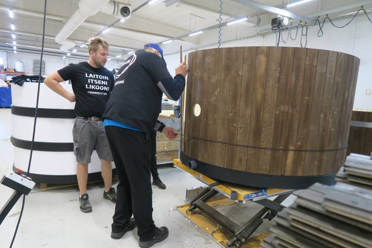 L'usine Kirami, là où la magie s'opère | Kirami