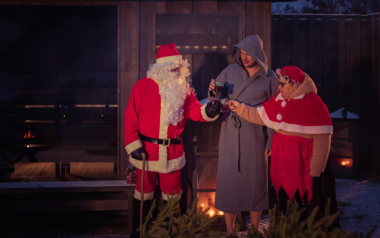 En Finlande, le sauna de Noël est une tradition aussi ancrée que le père Noël et la dinde de Noël | Kirami FinVision® -saunat