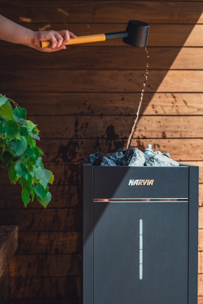 Profitez de la chaleur des saunas d’extérieur Kirami | Sauna de jardin finlandais