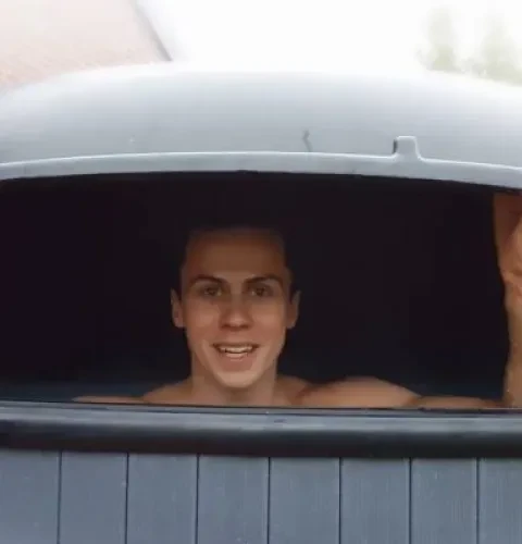  Hottubselect - Revendeur de Hollande | Kirami