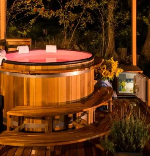 Kirami nimmt jetzt zum ersten Mal auf der Messe teil. Wir haben einen schönen, nordischen Stand in der Halle 26. Als der größte Hersteller von holzbefeuerten Badefässern in Europa möchten wir unsere Produkten für ein groβes Publikum bekannt machen und die Grüne Woche bietet dafür eine gute Möglichkeit.