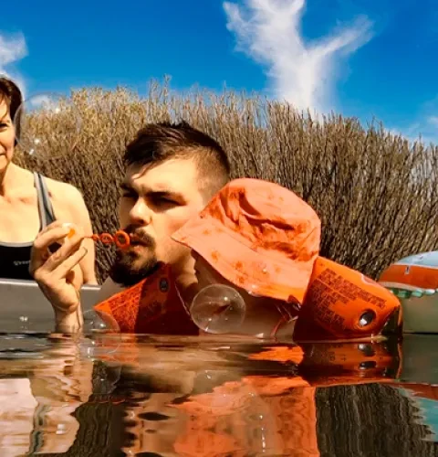 Faites de l'aquagym dans le tonneau de bain | Kirami