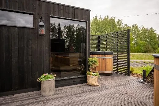 Kirami FinVision® -vestiaire S Misty relié au sauna Misty