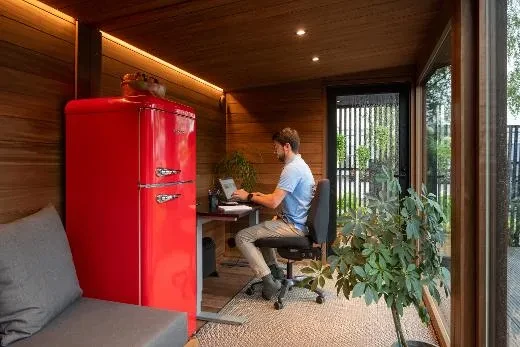 Espace de travail à distance dans la cour | Kirami FinVision® - lounge XL Misty