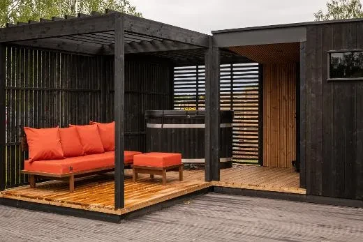 Kirami FinVision® -pergola Misty, design et finition de haute qualité