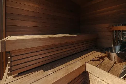 Le sauna dégage une ambiance feutrée | Kirami FinVision® -sauna S Misty