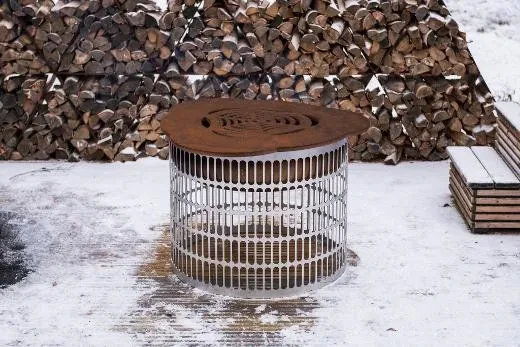 Barbecue Outstanding Iron Monster